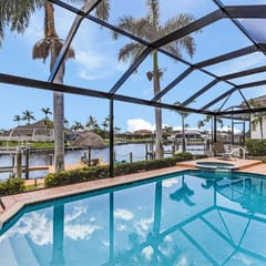 Villa Tao, Cape Coral