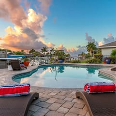 Aqua Escape, Cape Coral