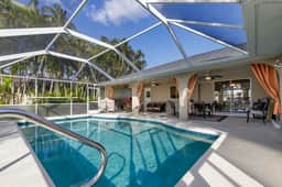 Villa Calusa, Cape Coral