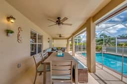 Villa Mercedes, Cape Coral