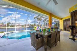 Villa White Paradise, Cape Coral