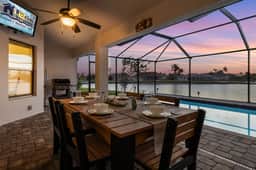 Villa Chillax N' Sunsets, Cape Coral
