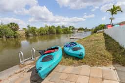 Adventure Cove, Cape Coral