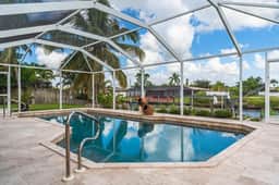 Villa Otterly Amazing, Cape Coral
