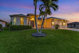 Bella Vita, Cape Coral