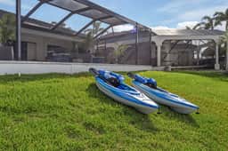 Villa Luxuria Blanca, Cape Coral