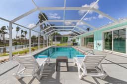 Villa Dolphin Sunset, Cape Coral