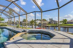 Villa Coconut Hideaway, Cape Coral