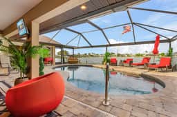 Villa Lake Life, Cape Coral