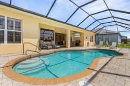 Villa Happy Hour, Cape Coral