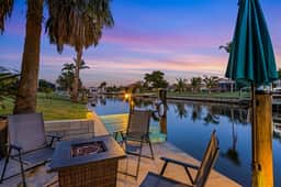 Villa Palm Tree Paradise, Cape Coral