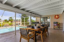 Barefeet Retreat, Cape Coral