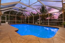 Villa Coastal Cottage, Cape Coral