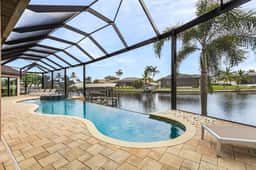 Villa Coral Bay, Cape Coral