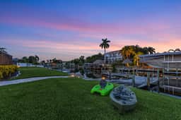The Pelican Perch, Cape Coral