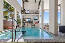 FMB - Beach Breeze - 3122 Estero Blvd