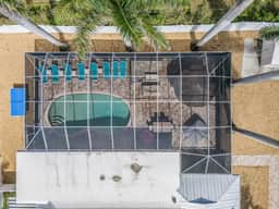 Sea Breeze Oasis - 1557 Braeburn Road