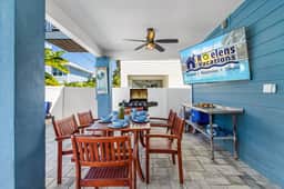 FMB - Steps Away - 127 Delmar Ave