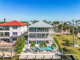 FMB - Summer Wind - 209 Virginia Ave