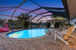 Sunset Coast Bungalow, Cape Coral