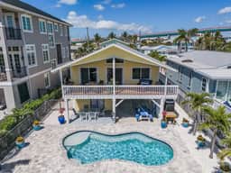 FMB - Primo Getaway - 266 Primo Dr, Ft Myers Beach