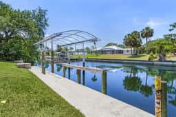 The Salty Palm, Port Charlotte