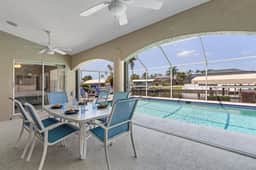 Villa Canal Breeze, Cape Coral