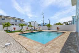 FMB - Beach Please - 169 Lanark Ave