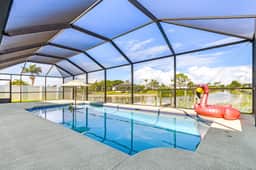 Fish and Frolic Retreat, Cape Coral