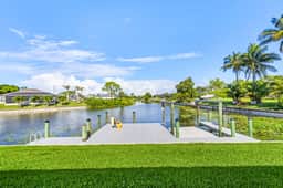 Fish and Frolic Retreat, Cape Coral