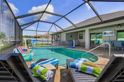 K La Vie, Cape Coral