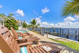 The Grand Riviera, Cape Coral