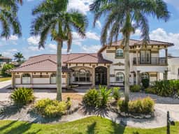 Miramar Villa Retreat, Cape Coral