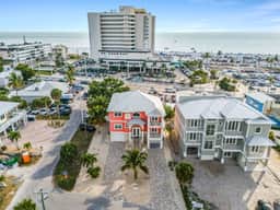 FMB - Beach House on Bayview - 1940 Bayview Dr