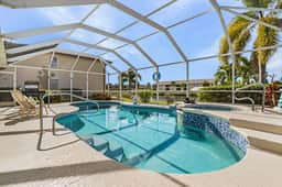 Paradise on the Canal, Cape Coral