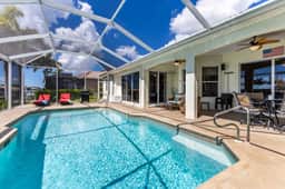 Villa Gone Coastal, Cape Coral