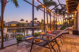 Southern Sun Retreat, Cape Coral