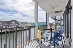 FMB - Casa Lagoon 4 - 855 Lagoon St