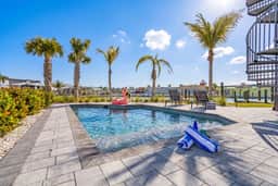 FMB - Casa Laguna - 855 Lagoon St