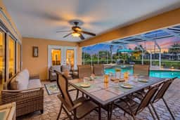 Pineapple Princess, Cape Coral - Image 5