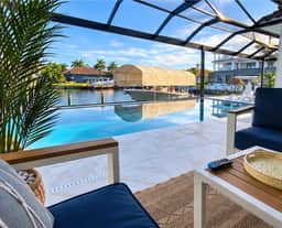 Cape Coral Beach House, Cape Coral - Image 2