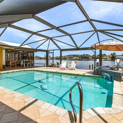 Villa Coastal Bliss, Cape Coral