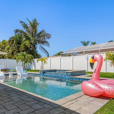 Lanai Life, Cape Coral