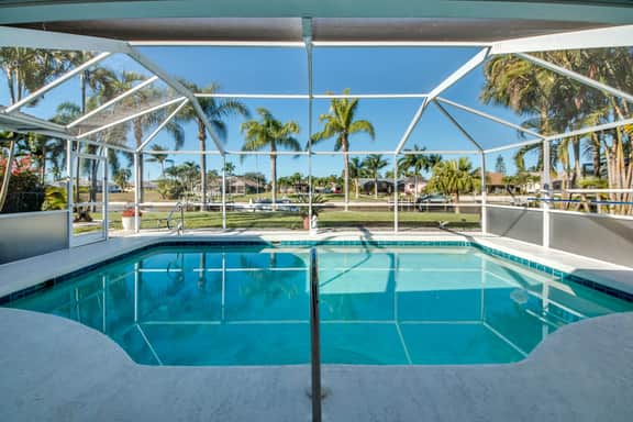 Villa Calusa, Cape Coral