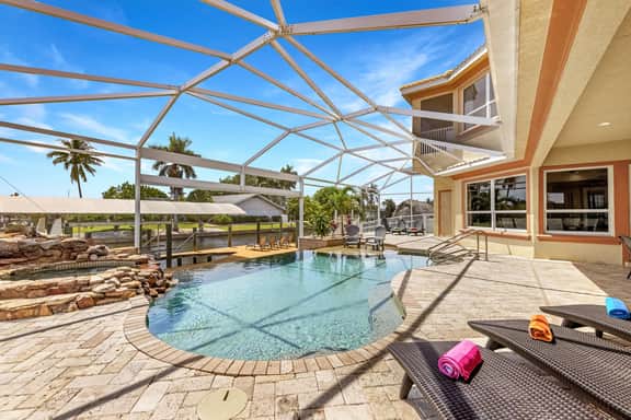 Villa Driftwood Palms, Cape Coral