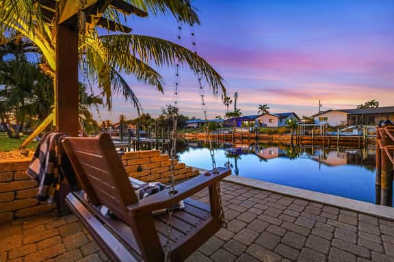 Villa Edgewater Escape, Cape Coral