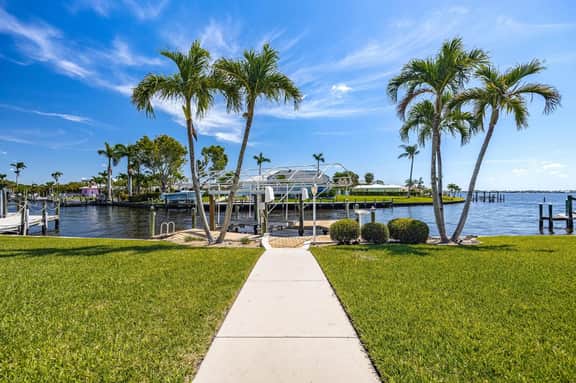 Villa Riverside, Cape Coral