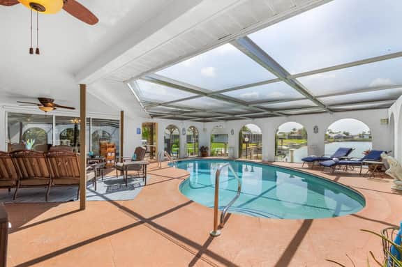 Villa Royale, Cape Coral