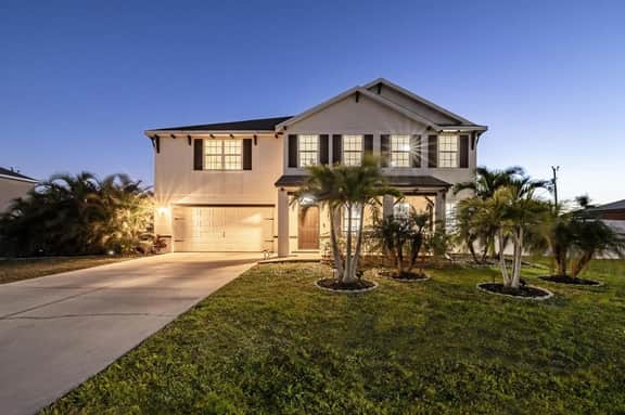 A Grand Oasis, Cape Coral