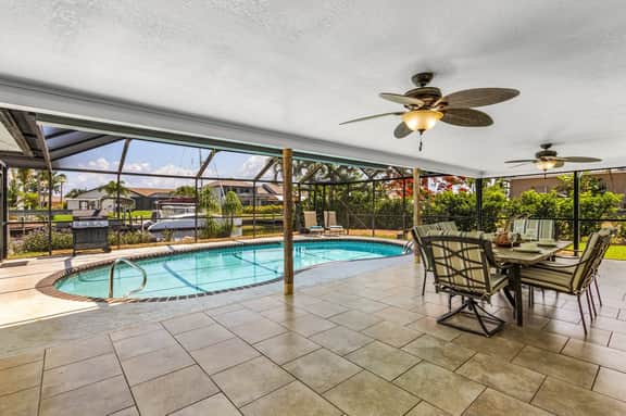 Villa Ocean Pearl, Cape Coral